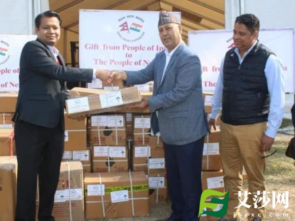 尼泊尔印度发送第四批抗震救灾物品像苏杰生说人道主义努力继续下去